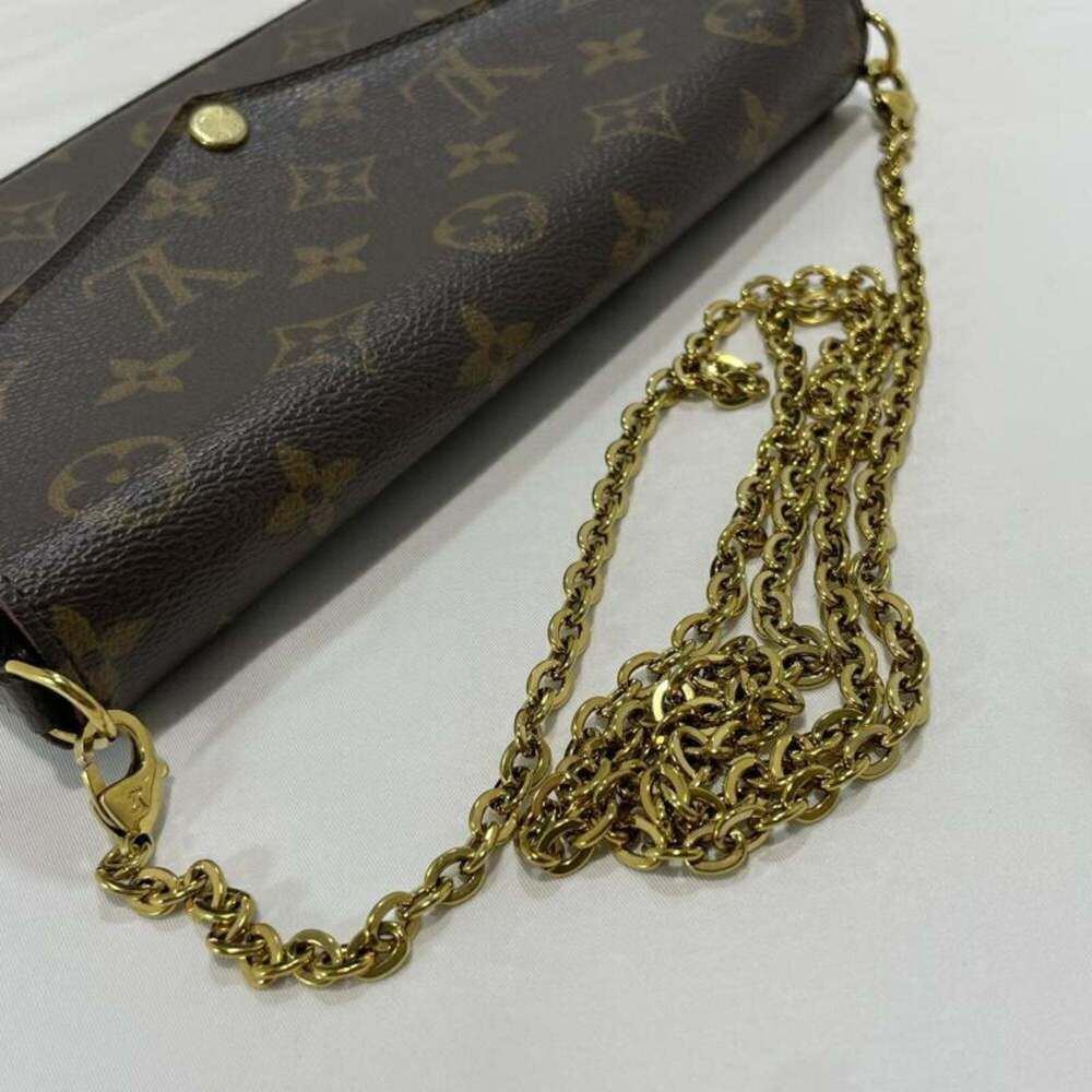 LOUIS VUITTON Brown Pochette Shoulder Bag - Picture 7 of 10